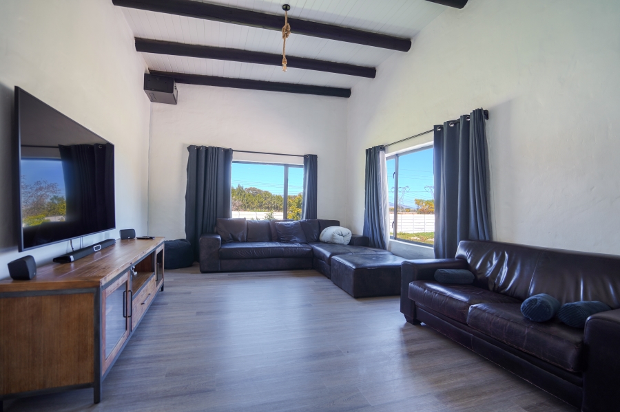Commercial Property for Sale in Cape Farms Western Cape